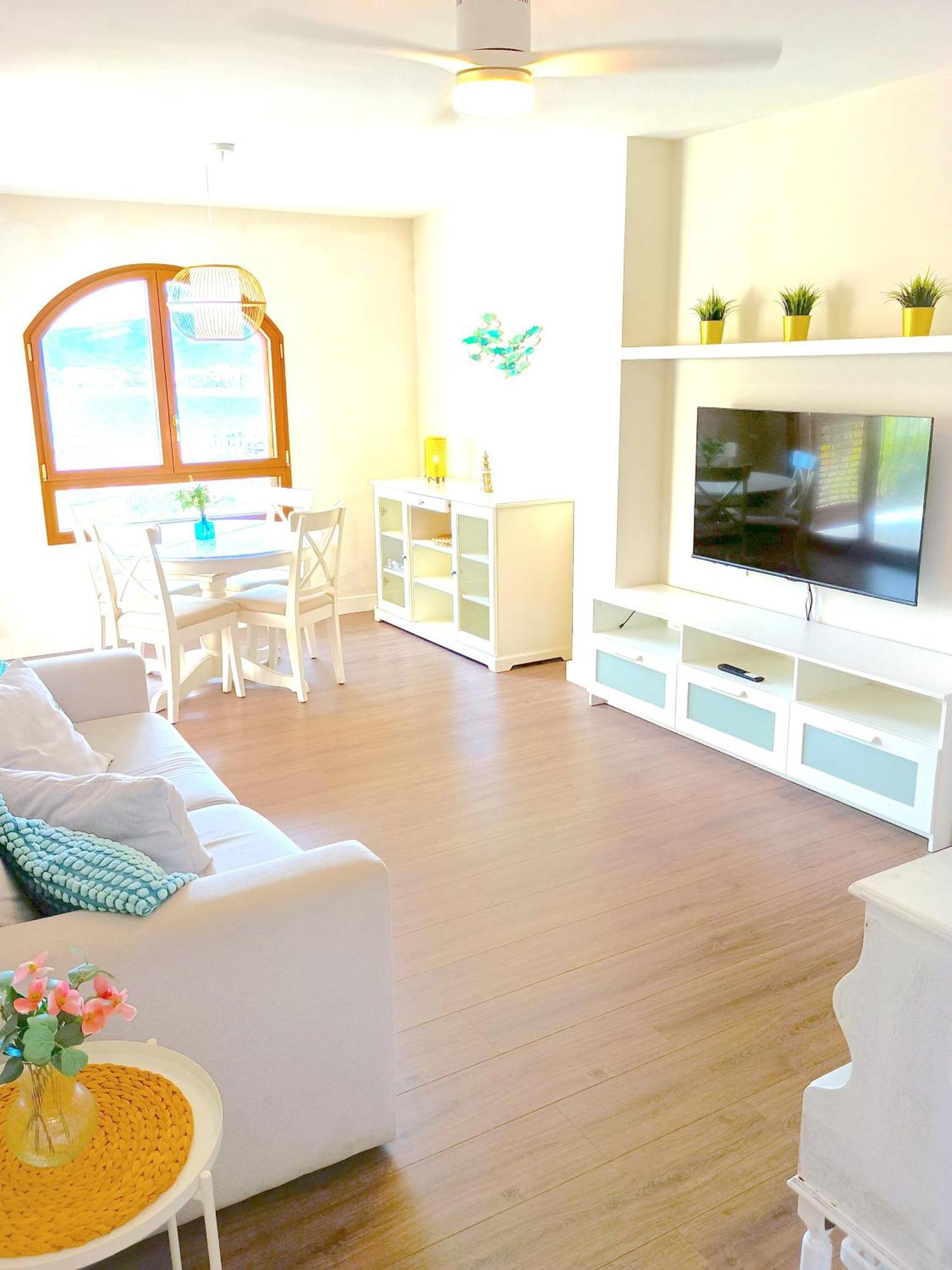 Royal - With Sea View & Terrace Appartement Faro de Cullera
